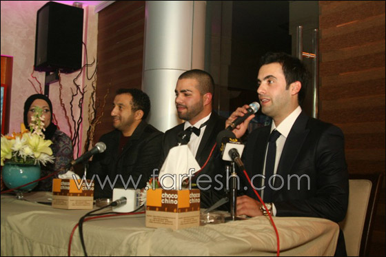 محمد رمضان يحتفل باطلاق محمد رمضان يحتفل باطلاق