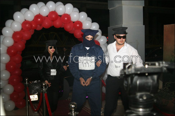 محمد رمضان يحتفل باطلاق محمد رمضان يحتفل باطلاق