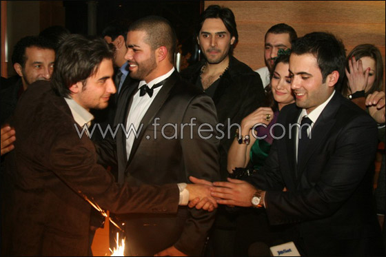 محمد رمضان يحتفل باطلاق محمد رمضان يحتفل باطلاق