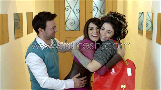 بالصور.. الفنانة نادين صعب تصور كليب 