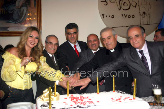 نجوى سلطان تحتفل في حراجل مع الأمهات!   صورة رقم 8