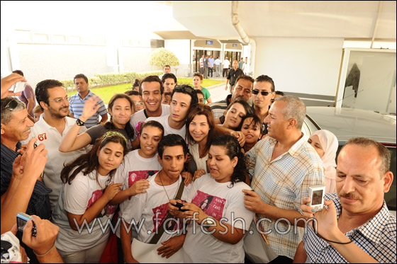 بالصور.. نانسي عجرم تتألق بفستانها الاخضر في تونس!! صورة رقم 8 بالصور.. نانسي عجرم تتألق بفستانها الاخضر في تونس!! صورة رقم 8