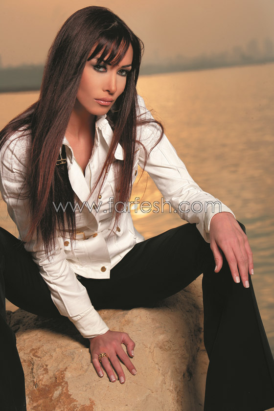 الفنانات والزواج المدني... بين الاقتناع والتردّد!! صورة رقم 22