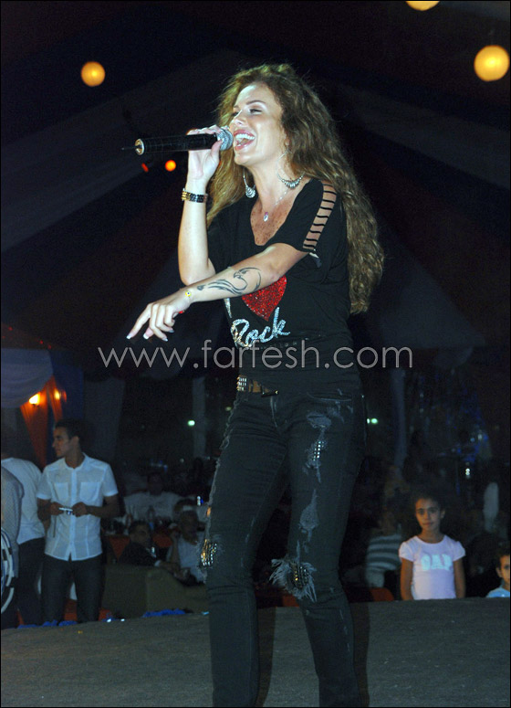 بعد الليلة المشمشية هشام سليم يختار نيكول سابا!! صورة رقم 1 بعد الليلة المشمشية هشام سليم يختار نيكول سابا!! صورة رقم 1