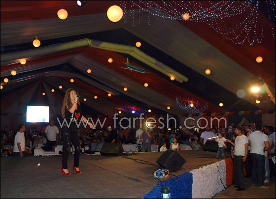 بعد الليلة المشمشية هشام سليم يختار نيكول سابا!! صورة رقم 5 بعد الليلة المشمشية هشام سليم يختار نيكول سابا!! صورة رقم 5