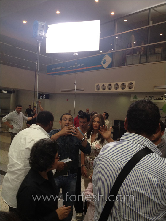 نيكول سابا تضطر لمتابعة التصوير!! صورة رقم 2 نيكول سابا تضطر لمتابعة التصوير!! صورة رقم 2