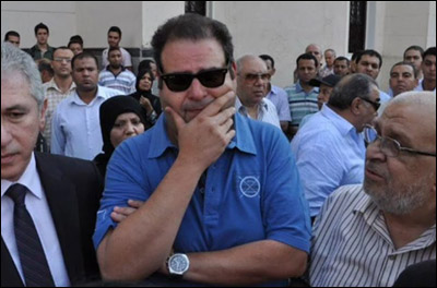 بالصور.. قلة من الفنانين في وداع عمر الحريري!!  صورة رقم 9