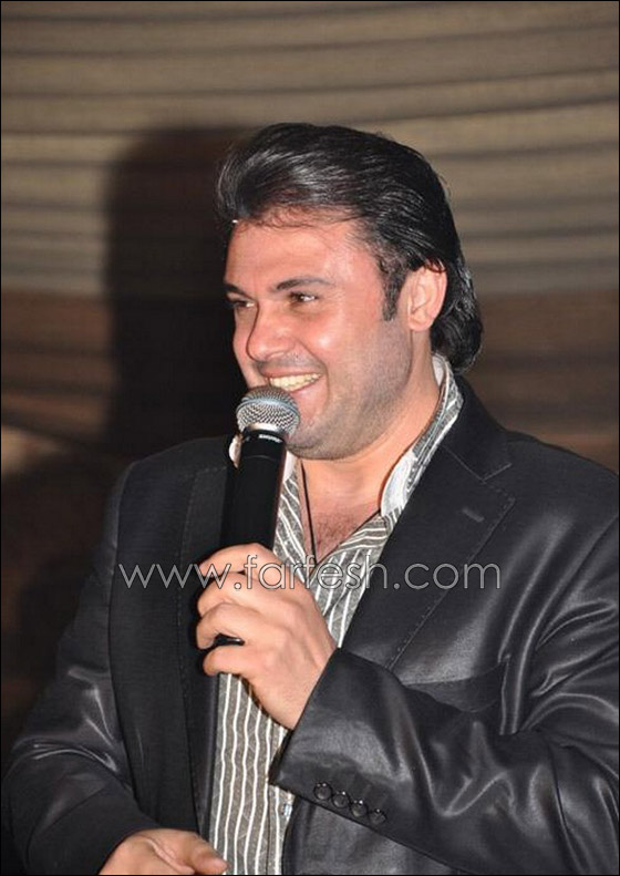 ربيع الاسمر ينجو من حادث سير بعد سقوطه في حفريات صورة رقم 9 ربيع الاسمر ينجو من حادث سير بعد سقوطه في حفريات صورة رقم 9