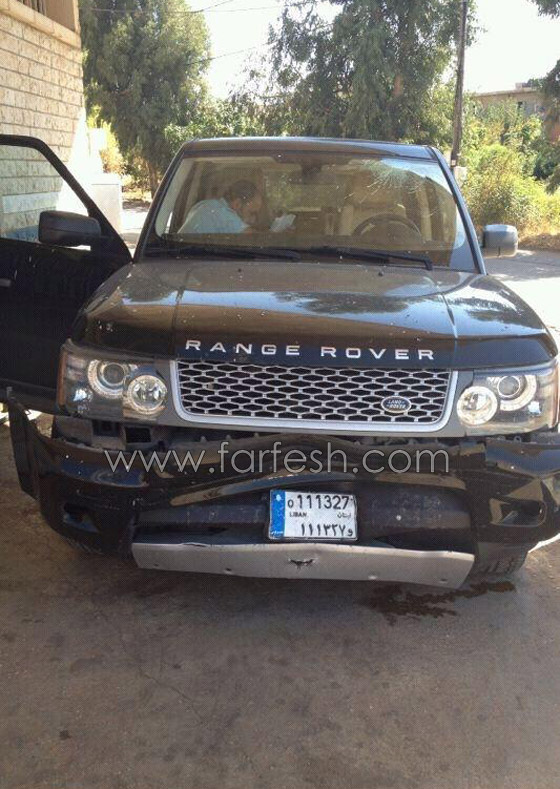 ربيع الاسمر ينجو من حادث سير بعد سقوطه في حفريات صورة رقم 4 ربيع الاسمر ينجو من حادث سير بعد سقوطه في حفريات صورة رقم 4