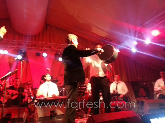 ربيع بارود استقبل العام الجديد مع الجمهور التونسي صورة رقم 5 ربيع بارود استقبل العام الجديد مع الجمهور التونسي صورة رقم 5