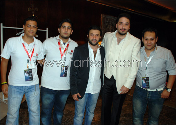 نجوى كرم وعياش في أقوى ليالي شرم الشيخ يجذبان الأجانب صورة رقم 19 نجوى كرم وعياش في أقوى ليالي شرم الشيخ يجذبان الأجانب صورة رقم 19