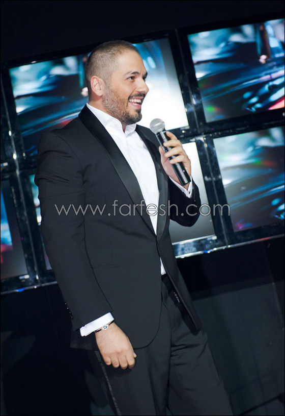بالصور: البوب ستار رامي عياش يشعل حفل 