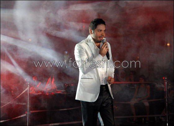 عياش في سهرة على طراز مغربي وأجواء لبنانية وجماهير مصرية! صورة رقم 3