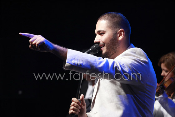 بالصور.. البوب ستار رامي عيّاش أشعل سماء 
