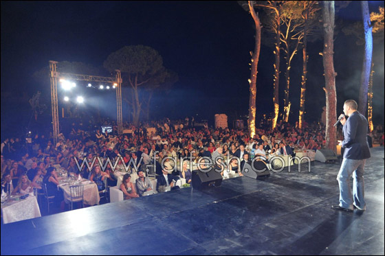 البوب ستار رامي عياش أحيا حفل انتخاب ملكة جمال المغتربين 2012 صورة رقم 4 البوب ستار رامي عياش أحيا حفل انتخاب ملكة جمال المغتربين 2012 صورة رقم 4