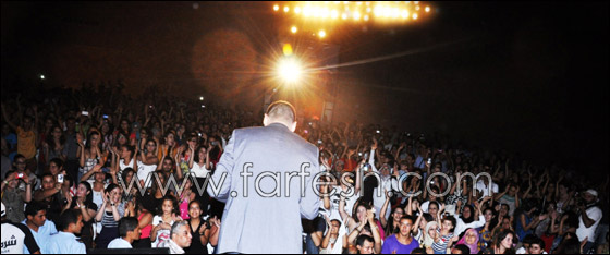 4000 شخص يهتفون بإسم رامي عياش في مهرجان مونستير الدولي صورة رقم 8 4000 شخص يهتفون بإسم رامي عياش في مهرجان مونستير الدولي صورة رقم 8