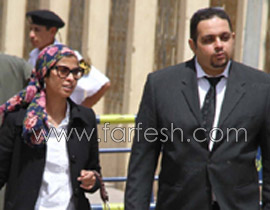 روبي تتوجّه إلى المحكمة وهي ترتدي الحجاب!!    صورة رقم 1