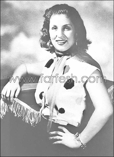 من هذه الطفلة التي اشتهرت وحملت جميع سمات النجومية؟! صورة رقم 3 من هذه الطفلة التي اشتهرت وحملت جميع سمات النجومية؟! صورة رقم 3