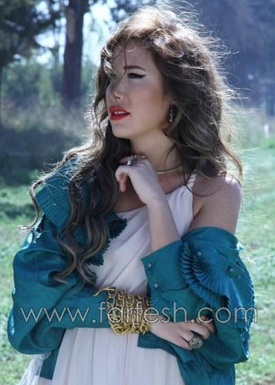 بالصور: لأول مرة.. سابين امرأة رومانسية بفترة الخمسينات! صورة رقم 6 بالصور: لأول مرة.. سابين امرأة رومانسية بفترة الخمسينات! صورة رقم 6