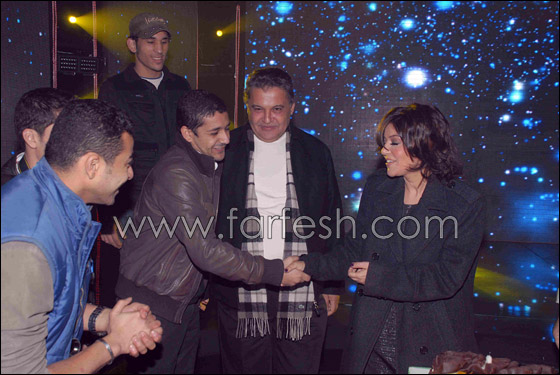 بالصور سميرة سعيد تقطع كعكة عيد ميلادها بجو ارهابي! صورة رقم 24 بالصور سميرة سعيد تقطع كعكة عيد ميلادها بجو ارهابي! صورة رقم 24