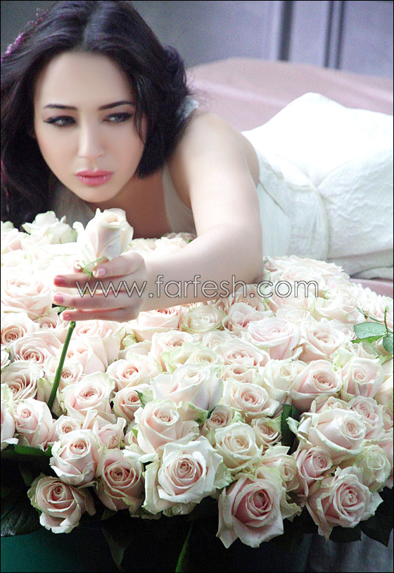 بالصور.. ساندي تنتهي من تصوير بالصور.. ساندي تنتهي من تصوير