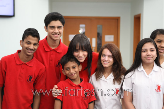 ساندي ترسم ألوان الفرح على وجوه أطفال مركز راشد! صورة رقم 14 ساندي ترسم ألوان الفرح على وجوه أطفال مركز راشد! صورة رقم 14