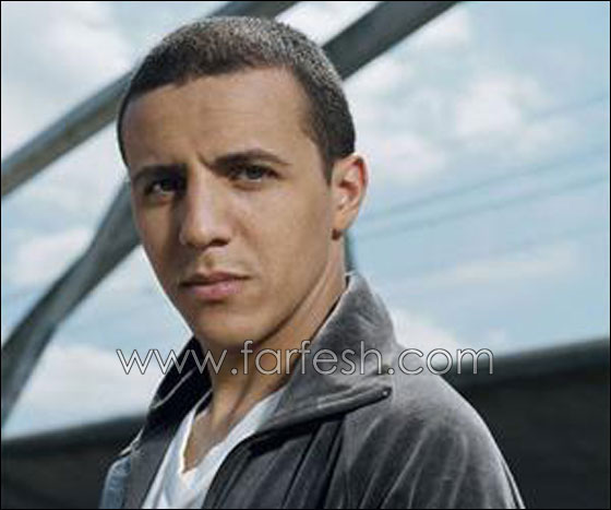 الشاب فضيل يغني بالفرنسية ليجمع التبرعات للصومال  صورة رقم 3