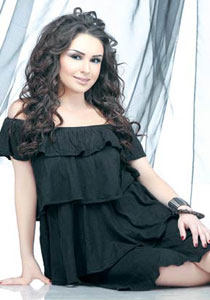 شهد برمدا: أعشق اللهجة الخليجية.. والشهرة لا تعني لي! صورة رقم 1 شهد برمدا: أعشق اللهجة الخليجية.. والشهرة لا تعني لي! صورة رقم 1