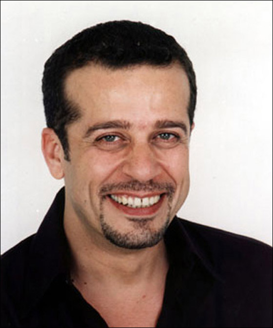  شريف منير لـمسلسلات اون لاين لن أقف موقف المدافع عن نفسي ضد الثورة  صورة رقم 2