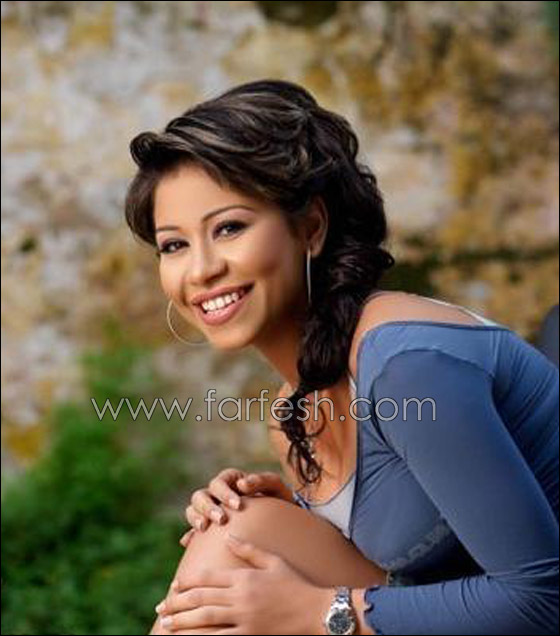 شيرين: اعتذر عن ارتدائي فستان مثير وانا مصرية حتى النخاع! صورة رقم 15 شيرين: اعتذر عن ارتدائي فستان مثير وانا مصرية حتى النخاع! صورة رقم 15