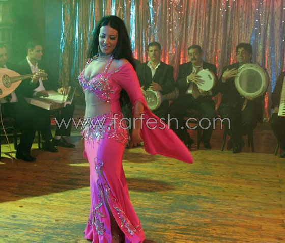 سمية الخشاب ترفض التعليق على زواجها من ملياردير سعودي صورة رقم 10 سمية الخشاب ترفض التعليق على زواجها من ملياردير سعودي صورة رقم 10