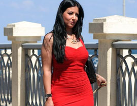 سمية الخشاب ترفض التعليق على زواجها من ملياردير سعودي صورة رقم 1 سمية الخشاب ترفض التعليق على زواجها من ملياردير سعودي صورة رقم 1