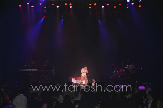 في سابقة جديدة.. تامر حسني يعلن خطوبة شاب وفتاة في حفله! صورة رقم 7 في سابقة جديدة.. تامر حسني يعلن خطوبة شاب وفتاة في حفله! صورة رقم 7