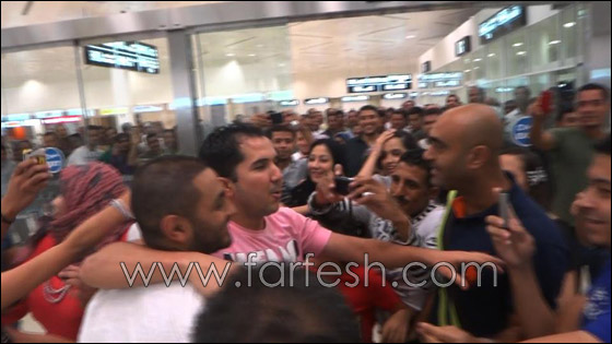 بالصور.. استقبال تاريخي لتامر حسني في قطر!! صورة رقم 22 بالصور.. استقبال تاريخي لتامر حسني في قطر!! صورة رقم 22