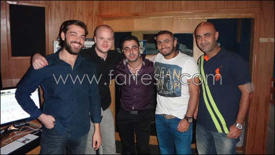 بالصور.. استقبال تاريخي لتامر حسني في قطر!! صورة رقم 21 بالصور.. استقبال تاريخي لتامر حسني في قطر!! صورة رقم 21