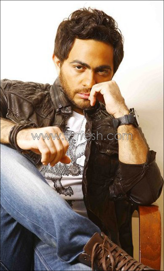 تامر حسني: بطلب من جمهوري الغالي التبرع بجنيه لضعاف السمع  صورة رقم 3