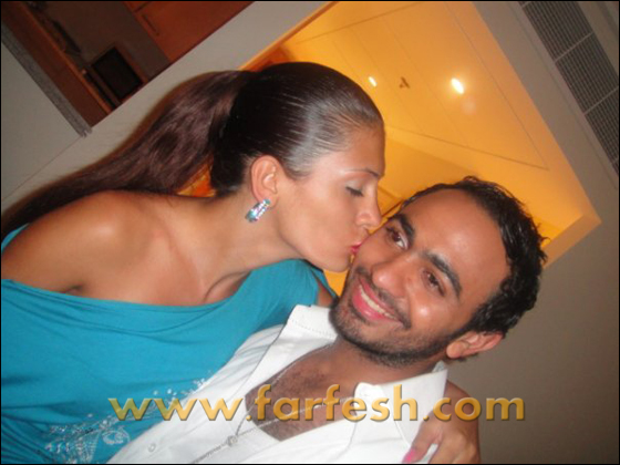 شاهد وعلق.. تامر حسني يستجيب لطلبات كارهيه ويحلق شعر صدره! صورة رقم 15 شاهد وعلق.. تامر حسني يستجيب لطلبات كارهيه ويحلق شعر صدره! صورة رقم 15