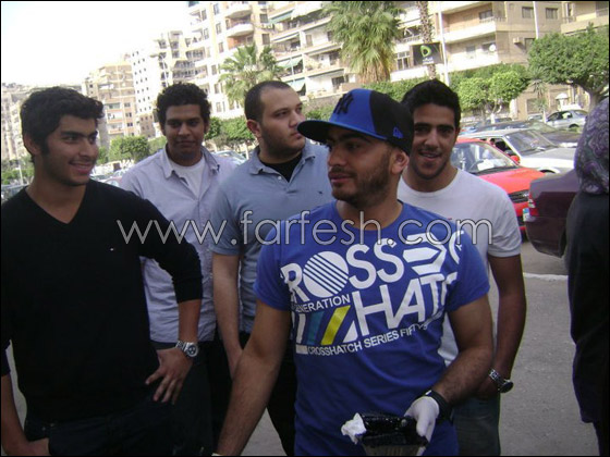 بالصور.. الفنان تامر حسني ينظم حملة للتبرع بالدم!!  صورة رقم 19