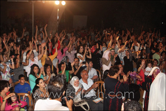 طوني قطان يشعل سماء بيرزيت فى اسبوع التراث الخامس   صورة رقم 2