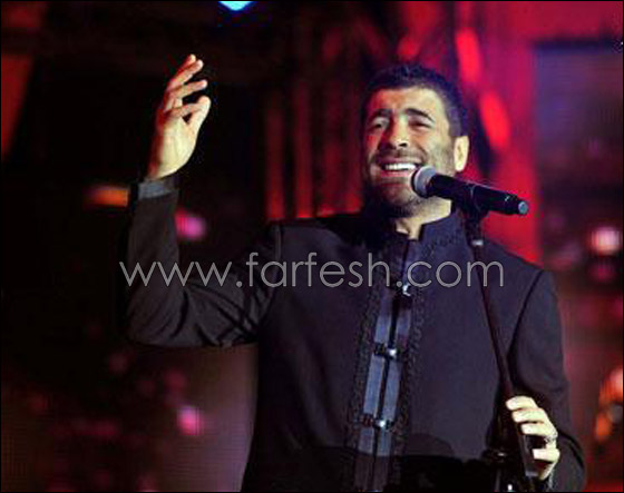 اشتعال الحرب بين معجبي نوال ووائل بحفل ليالي دبي!  صورة رقم 25