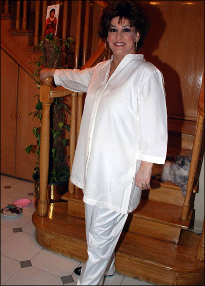 وردة الجزائرية: ما فعله شباب الثورة إنجاز لا يستوعبه العقل صورة رقم 2 وردة الجزائرية: ما فعله شباب الثورة إنجاز لا يستوعبه العقل صورة رقم 2