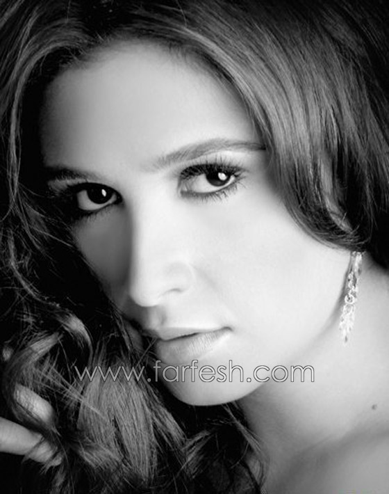 ياسمين عبد العزيز: لا اخاف صعود أي تيار للحكم واعشق الاطفال جدا! صورة رقم 11 ياسمين عبد العزيز: لا اخاف صعود أي تيار للحكم واعشق الاطفال جدا! صورة رقم 11