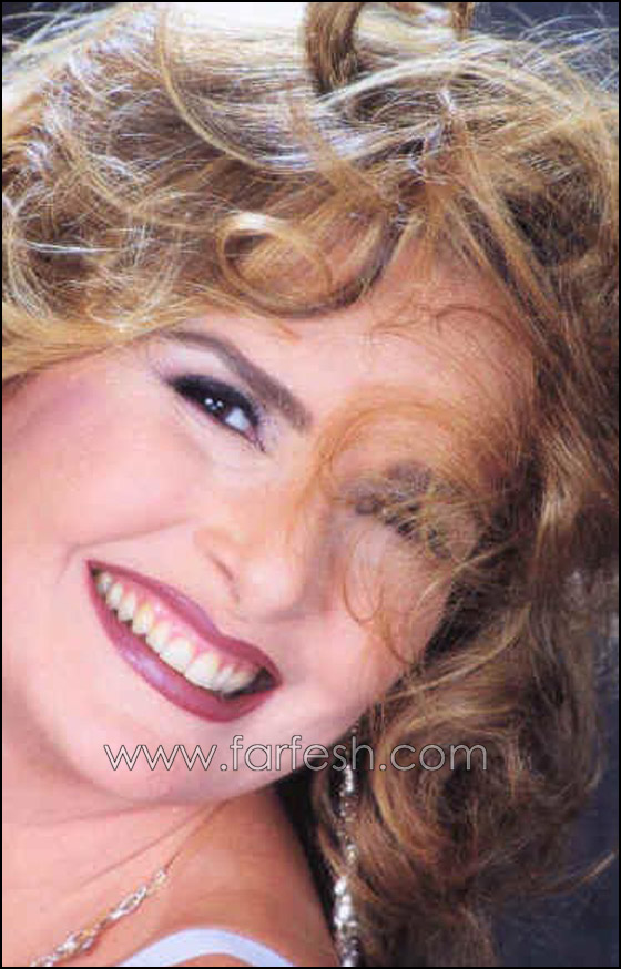 يسرا: العرب قدموا ليبيا هدية للغرب وابكي لخيانتهم! صورة رقم 4 يسرا: العرب قدموا ليبيا هدية للغرب وابكي لخيانتهم! صورة رقم 4