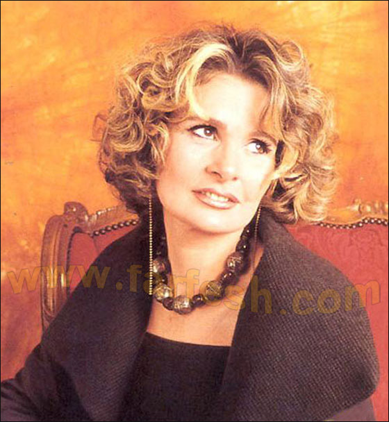 يسرا فضحت الفساد لكنها لم تتعرض للضرب! صورة رقم 10 يسرا فضحت الفساد لكنها لم تتعرض للضرب! صورة رقم 10