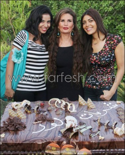 يسرا تتضامن مع الشعب الفلسطيني وترفض قتل الأبرياء بغزة! صورة رقم 4 يسرا تتضامن مع الشعب الفلسطيني وترفض قتل الأبرياء بغزة! صورة رقم 4