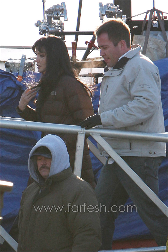 انجلينا جولي: تربية الاطفال علمتني الصبر الذي يحتاجه المخرج! صورة رقم 14 انجلينا جولي: تربية الاطفال علمتني الصبر الذي يحتاجه المخرج! صورة رقم 14