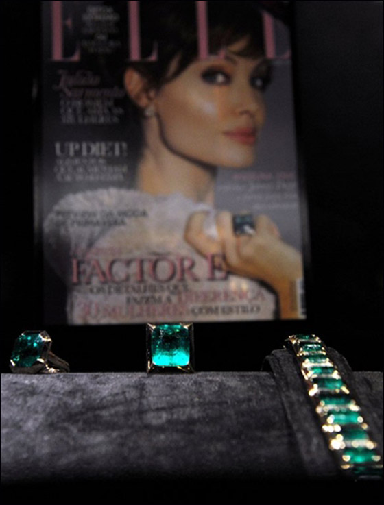 هل ستتبنى أنجلينا جولي طفلا جزائريا؟؟  صورة رقم 19