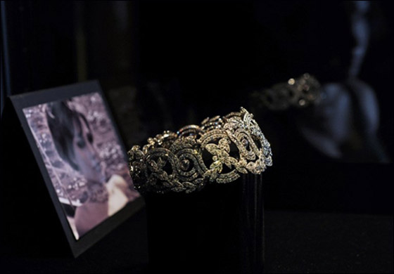 هل ستتبنى أنجلينا جولي طفلا جزائريا؟؟  صورة رقم 20