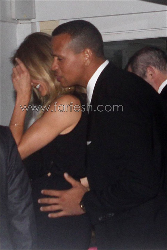 كلينتون مع دياز لاكتساب خبرة سينمائية لفيلمه الجديد صورة رقم 13 كلينتون مع دياز لاكتساب خبرة سينمائية لفيلمه الجديد صورة رقم 13