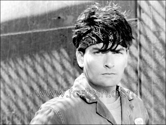 تشارلي يستعين بحراس اسرائيليين بعد اعترافه بديانته اليهودية!   صورة رقم 3